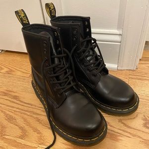 DR. MARTENS 1460 W Boot